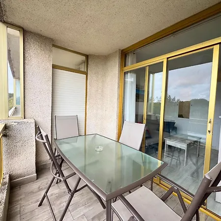 Apartsalou Masia Apartment *