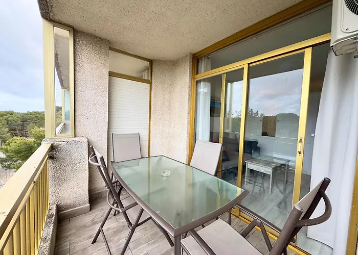 Apartsalou Masia 아파트 *