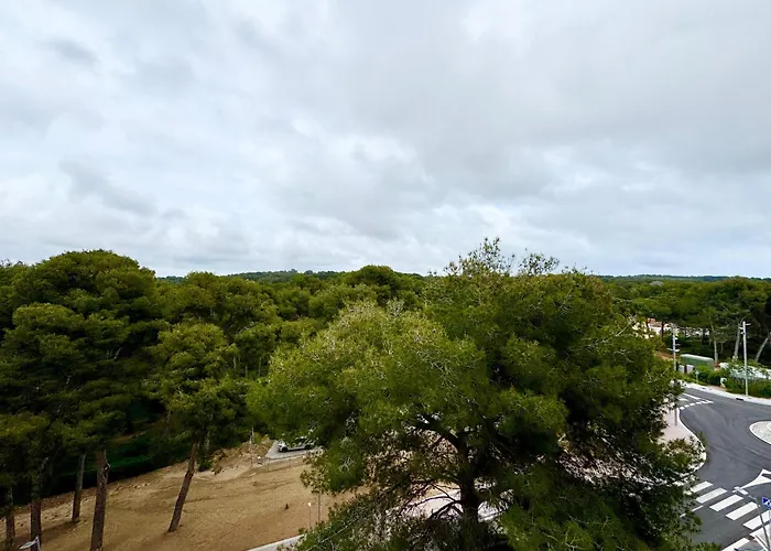 아파트 Apartsalou Masia 살루